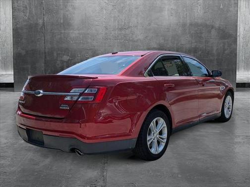 2016 Ford Taurus SEL