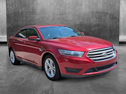 2016 Ford Taurus SEL
