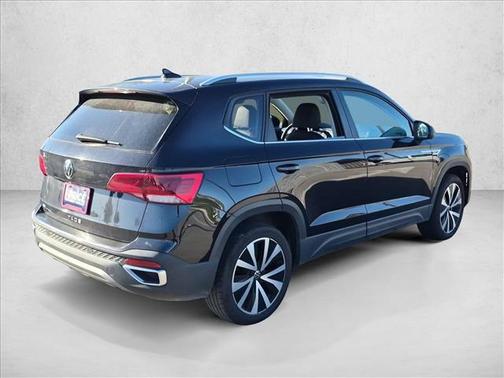 Gray 2024 Volkswagen Taos 1.5T SE