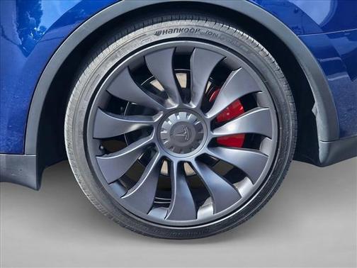 Deep Blue Metallic 2024 Tesla Model Y Performance Dual Motor All-Wheel Drive