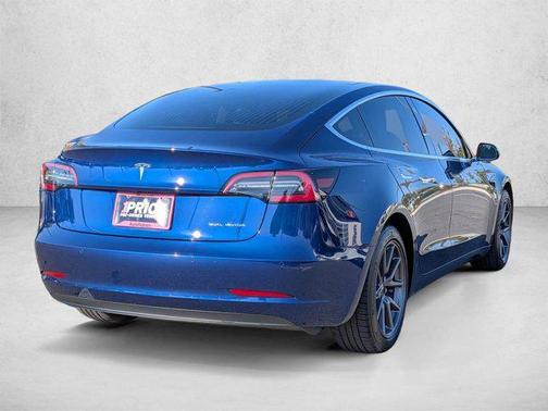 Deep Blue Metallic 2020 Tesla Model 3 Long Range