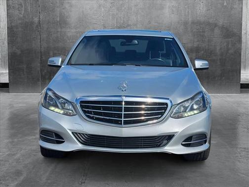 2016 Mercedes-Benz E-Class 4MATIC