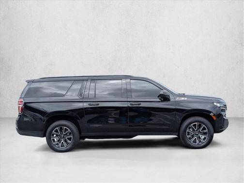 2021 Chevrolet Suburban 4WD Z71