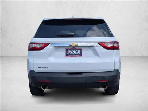 Summit White 2021 Chevrolet Traverse LS