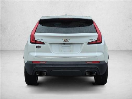 Crystal White Tricoat 2020 Cadillac XT4 Luxury