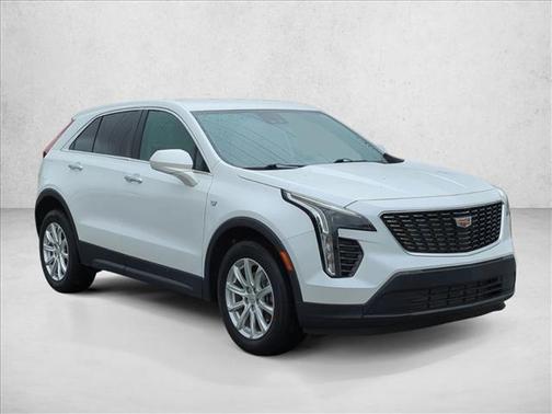 Crystal White Tricoat 2020 Cadillac XT4 Luxury