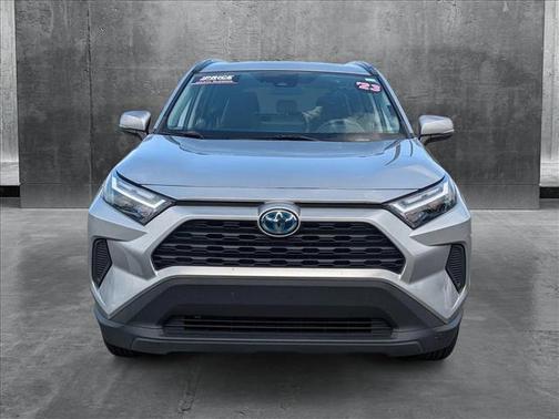 2023 Toyota RAV4 Hybrid XLE