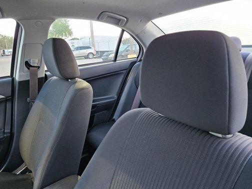 2015 Mitsubishi Lancer ES