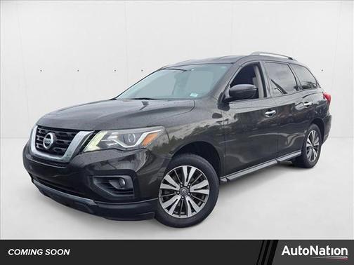 2017 Nissan Pathfinder Platinum