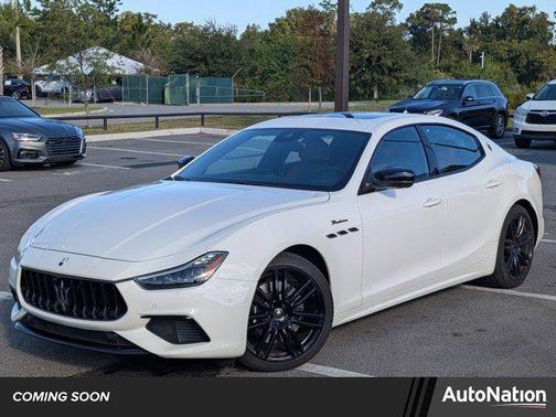 2023 Maserati Ghibli Modena Q4