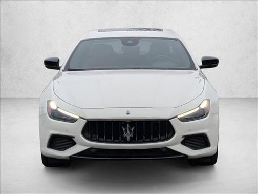 2023 Maserati Ghibli Modena Q4