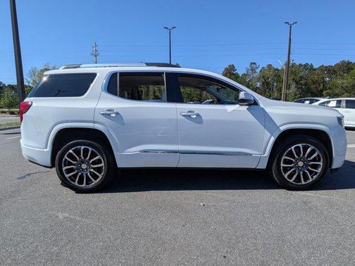 Summit White 2020 GMC Acadia Denali