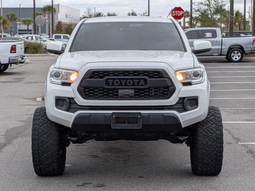 2018 Toyota Tacoma SR