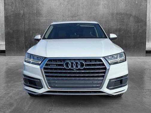 2017 Audi Q7 2.0T Premium