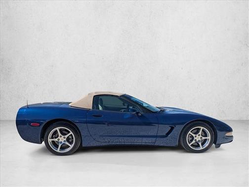2004 Chevrolet Corvette Base