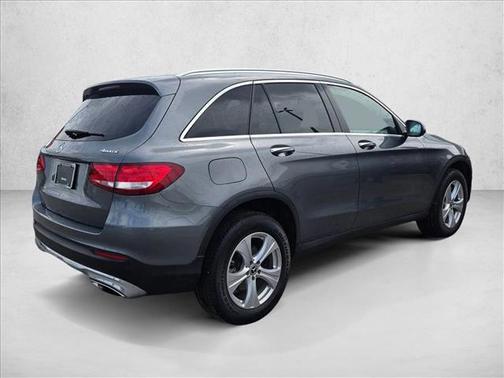 Selenite Grey Metallic 2017 Mercedes-Benz GLC 300 4MATIC
