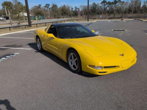 2004 Chevrolet Corvette Base