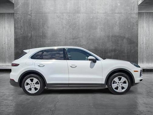 2019 Porsche Cayenne Base