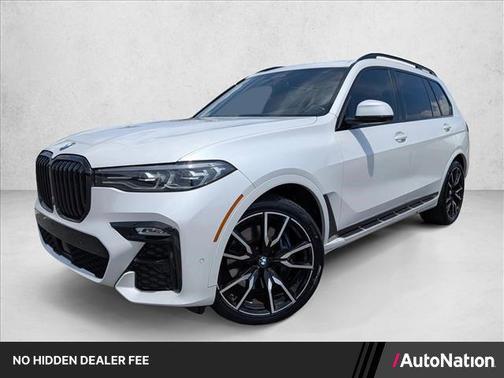 Mineral White Metallic 2021 BMW X7 xDrive40i