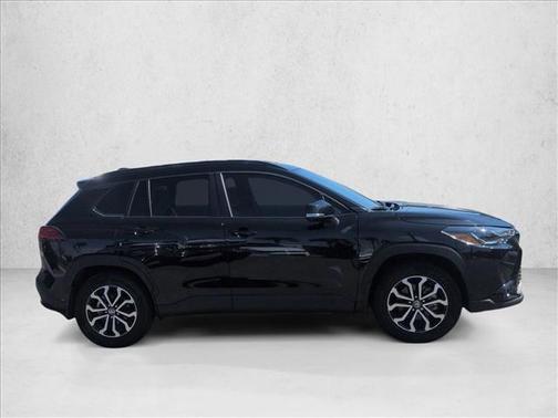 2025 Toyota Corolla Hybrid SE