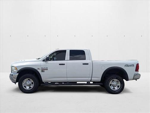 2018 RAM 2500 Tradesman Crew Cab 4x4 6'4' Box