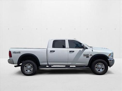2018 RAM 2500 Tradesman Crew Cab 4x4 6'4' Box