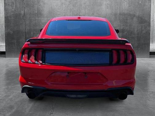 2019 Ford Mustang EcoBoost