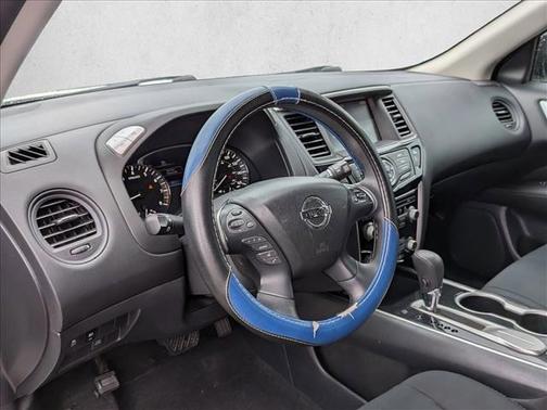 Glacier White 2018 Nissan Pathfinder S