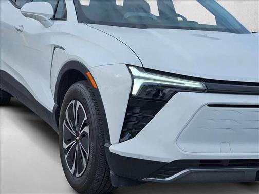 Summit White 2025 Chevrolet Blazer EV AWD LT