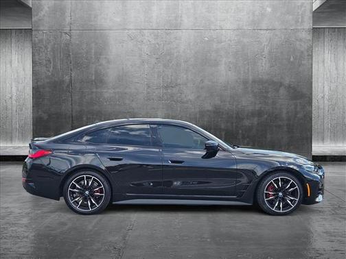 2023 BMW M440 i