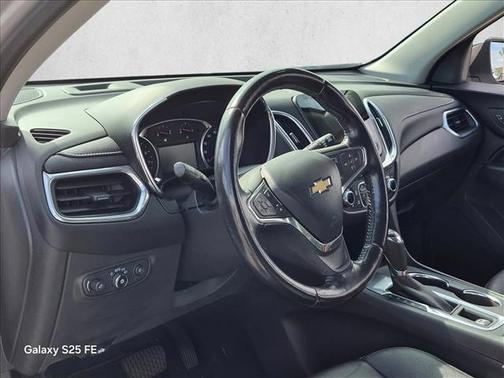 Silver Ice Metallic 2020 Chevrolet Equinox L