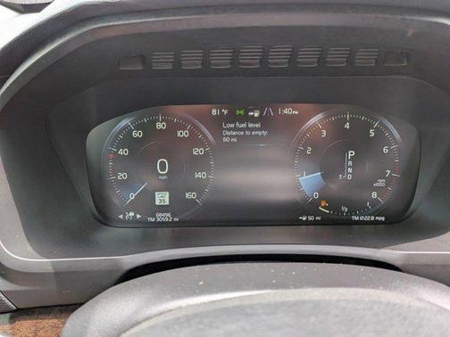 Onyx Black Metallic 2019 Volvo XC90 T6 Momentum