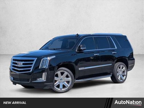 2017 Cadillac Escalade Luxury