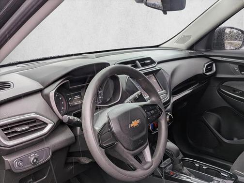 Mosaic Black Metallic 2021 Chevrolet Trailblazer LS