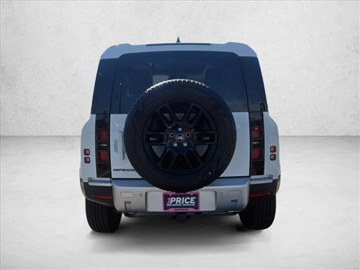 2024 Land Rover Defender 90 P300 S