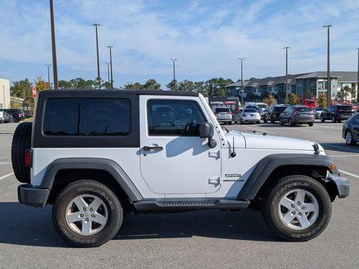 2017 Jeep Wrangler Sport