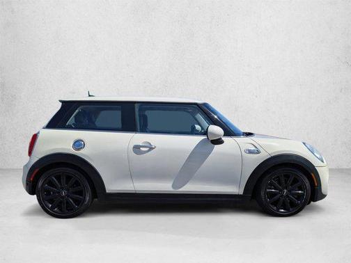 White 2014 MINI Hardtop Cooper S