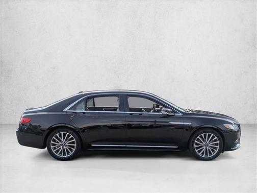 2018 Lincoln Continental Select