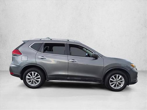Gun Metallic 2017 Nissan Rogue SV