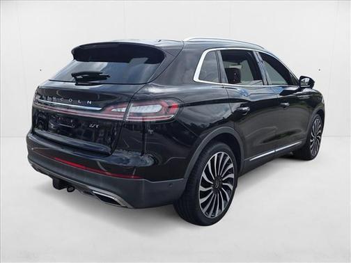 2019 Lincoln Nautilus Black Label