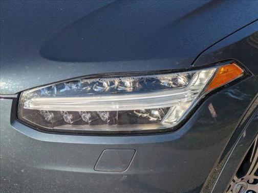 2025 Volvo XC90 Plug-In Hybrid T8 Ultra 7-Seater