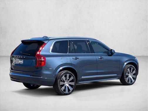 2025 Volvo XC90 Plug-In Hybrid T8 Ultra 7-Seater