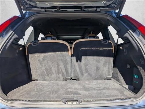 2025 Volvo XC90 Plug-In Hybrid T8 Ultra 7-Seater