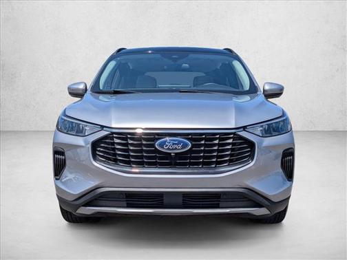 Iconic Silver Metallic 2023 Ford Escape Active