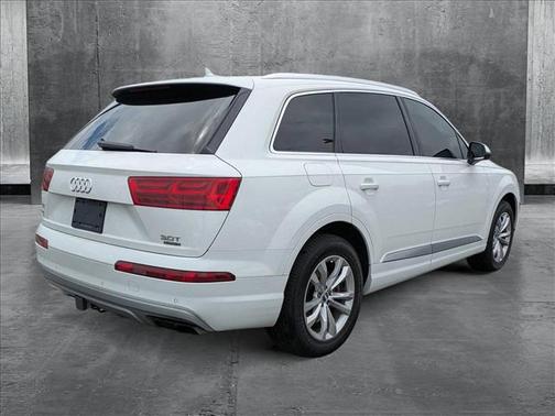 2018 Audi Q7 3.0T Premium Plus