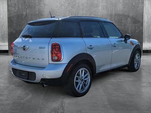 2015 MINI Countryman Cooper
