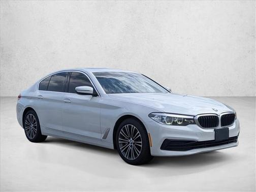 Mineral White Metallic 2019 BMW 530 530i
