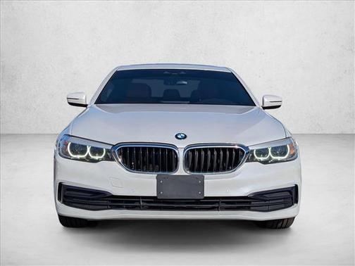 Mineral White Metallic 2019 BMW 530 530i