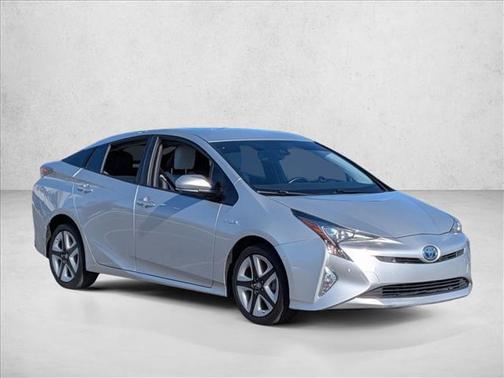 2017 Toyota Prius Four Touring