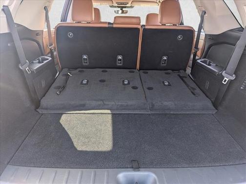 Solid Gray/Super Black 2024 Nissan Pathfinder Platinum 4WD